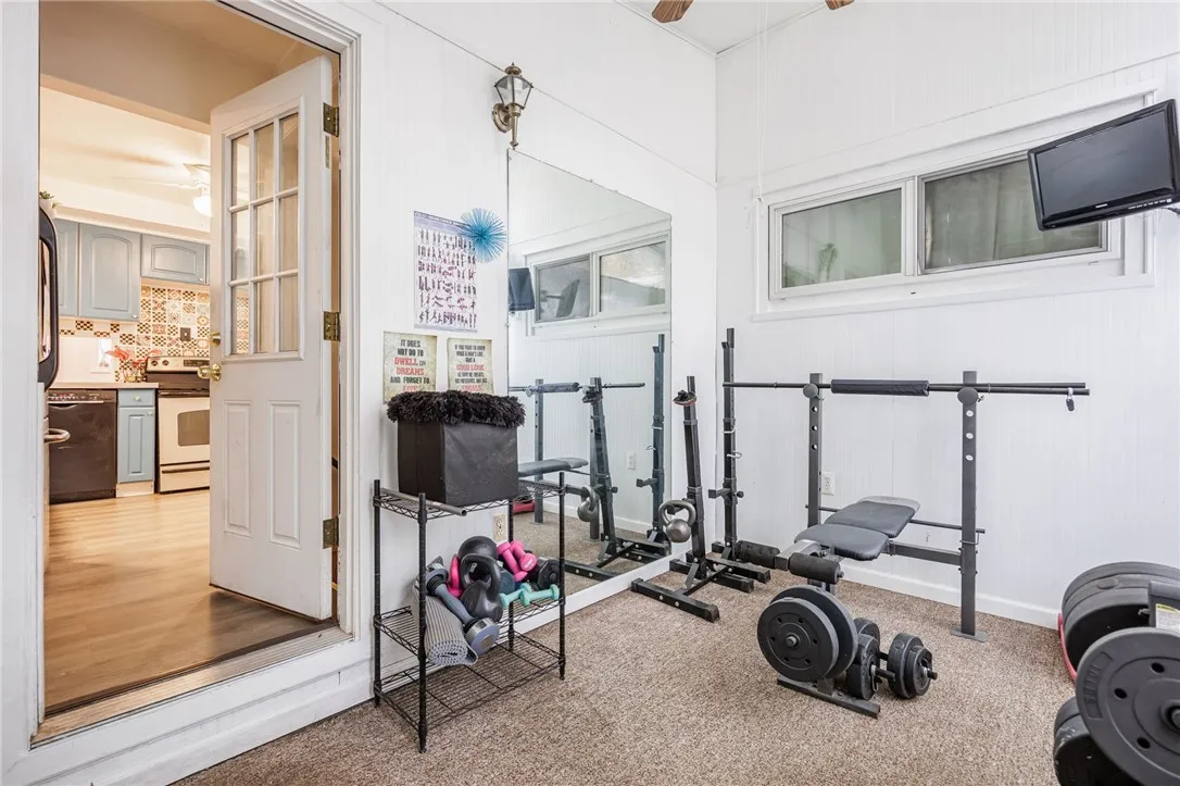 15 Burrows Dr, Penfield, New York 14625, Penfield, New York 14625, 3 Bedrooms Bedrooms, 6 Rooms Rooms,1 BathroomBathrooms,Residential,Closed,15 Burrows Dr, Penfield, New York 14625,0,R1644696