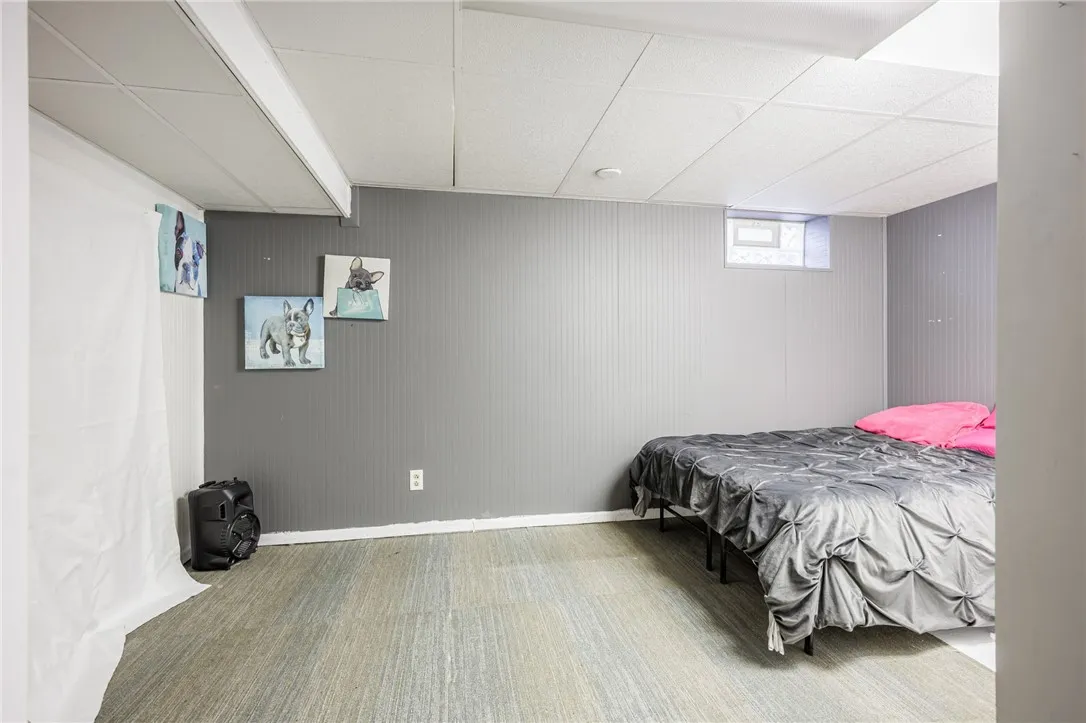 15 Burrows Dr, Penfield, New York 14625, Penfield, New York 14625, 3 Bedrooms Bedrooms, 6 Rooms Rooms,1 BathroomBathrooms,Residential,Closed,15 Burrows Dr, Penfield, New York 14625,0,R1644696