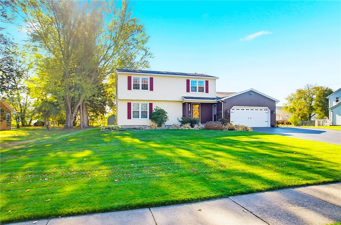 3345 Latta Road, Greece, New York 14612, Greece, New York 14612, 4 Bedrooms Bedrooms, 9 Rooms Rooms,2 BathroomsBathrooms,Residential,For Sale,3345 Latta Road, Greece, New York 14612,0,R1648744