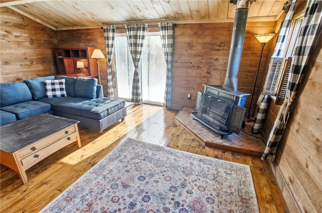 3345 Latta Road, Greece, New York 14612, Greece, New York 14612, 4 Bedrooms Bedrooms, 9 Rooms Rooms,2 BathroomsBathrooms,Residential,For Sale,3345 Latta Road, Greece, New York 14612,0,R1648744