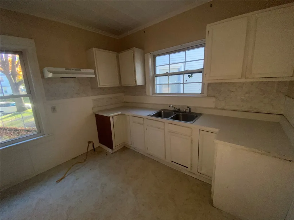 249 Lincoln Avenue, Rochester, New York 14611, Rochester, New York 14611, 3 Bedrooms Bedrooms, 6 Rooms Rooms,1 BathroomBathrooms,Residential,For Sale,249 Lincoln Avenue, Rochester, New York 14611,0,R1649440