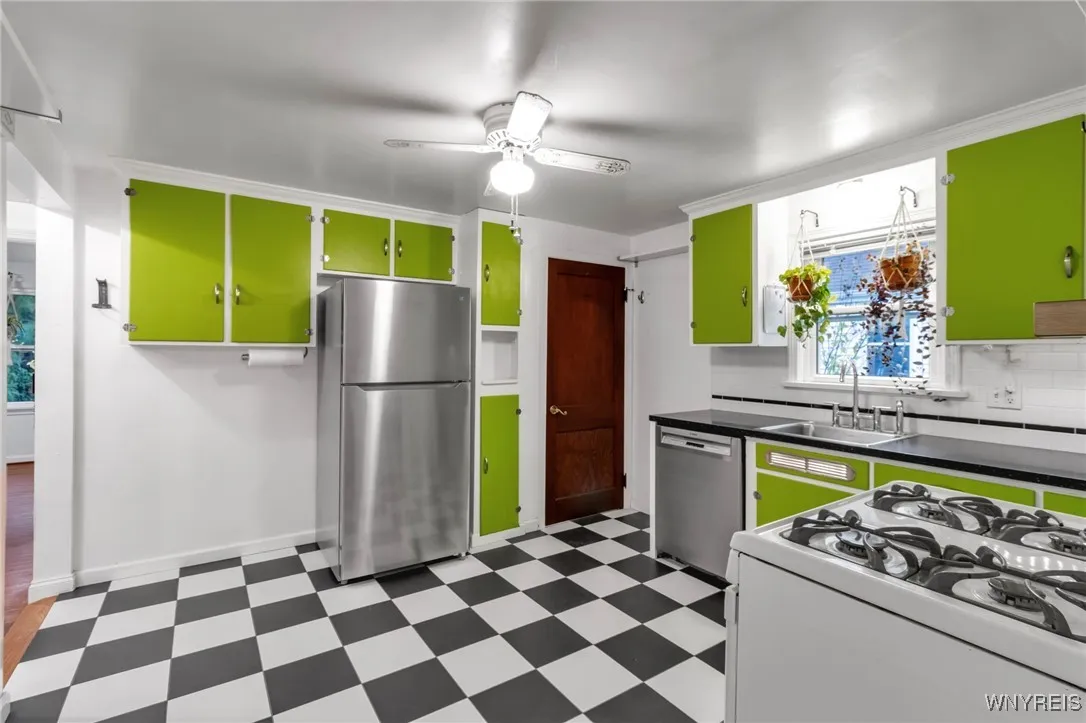 419 Washington Avenue, Tonawanda, New York 14217, Tonawanda, New York 14217, 3 Bedrooms Bedrooms, 7 Rooms Rooms,1 BathroomBathrooms,Residential,For Sale,419 Washington Avenue, Tonawanda, New York 14217,0,B1649028