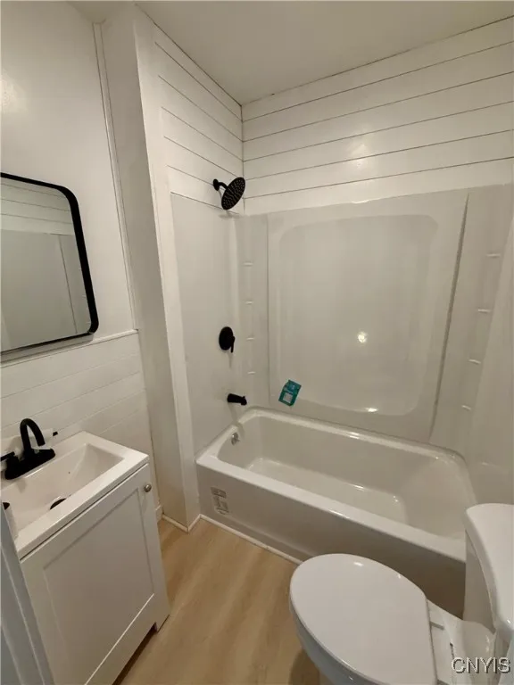 440 South Hamilton Street, Watertown City, New Yor, Watertown City, New York 13601, 2 Bedrooms Bedrooms, 6 Rooms Rooms,1 BathroomBathrooms,Residential Lease,For Rent,440 South Hamilton Street, Watertown City, New Yor,0,S1649486