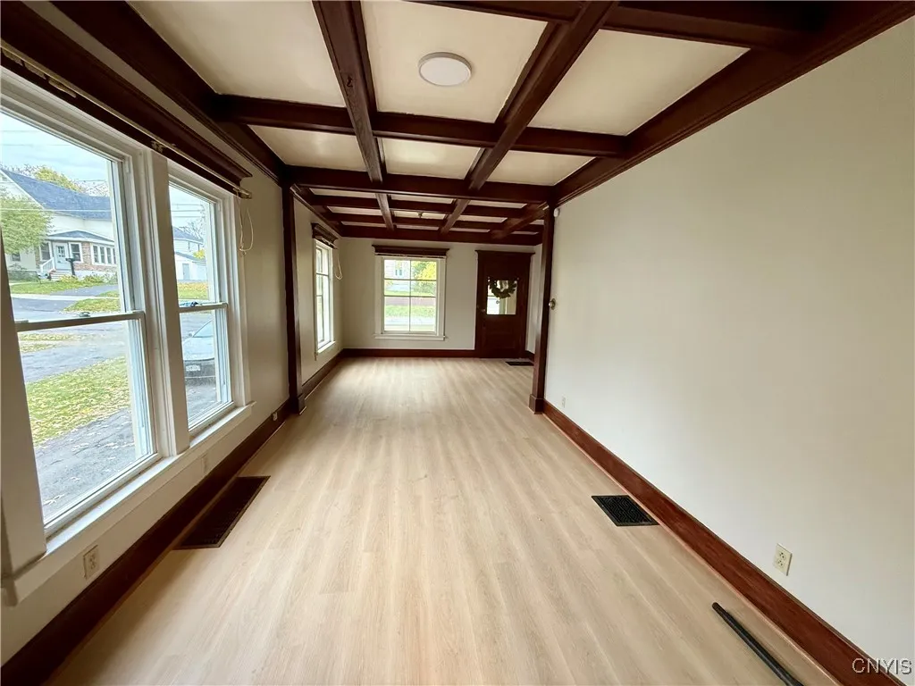 440 South Hamilton Street, Watertown City, New Yor, Watertown City, New York 13601, 2 Bedrooms Bedrooms, 6 Rooms Rooms,1 BathroomBathrooms,Residential Lease,For Rent,440 South Hamilton Street, Watertown City, New Yor,0,S1649486