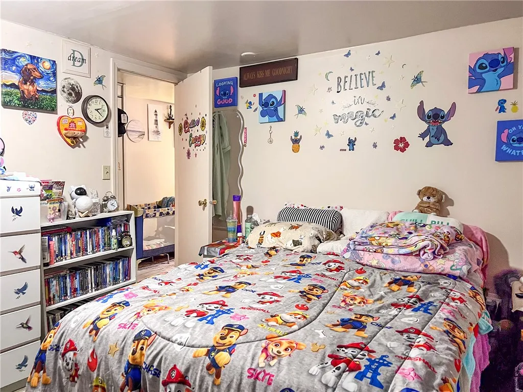 Rear apartment - 1 Bedroom