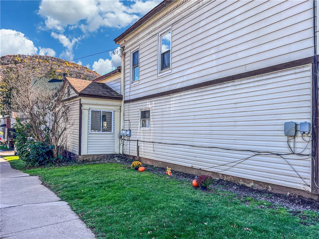 153 Main Street - 3 Units