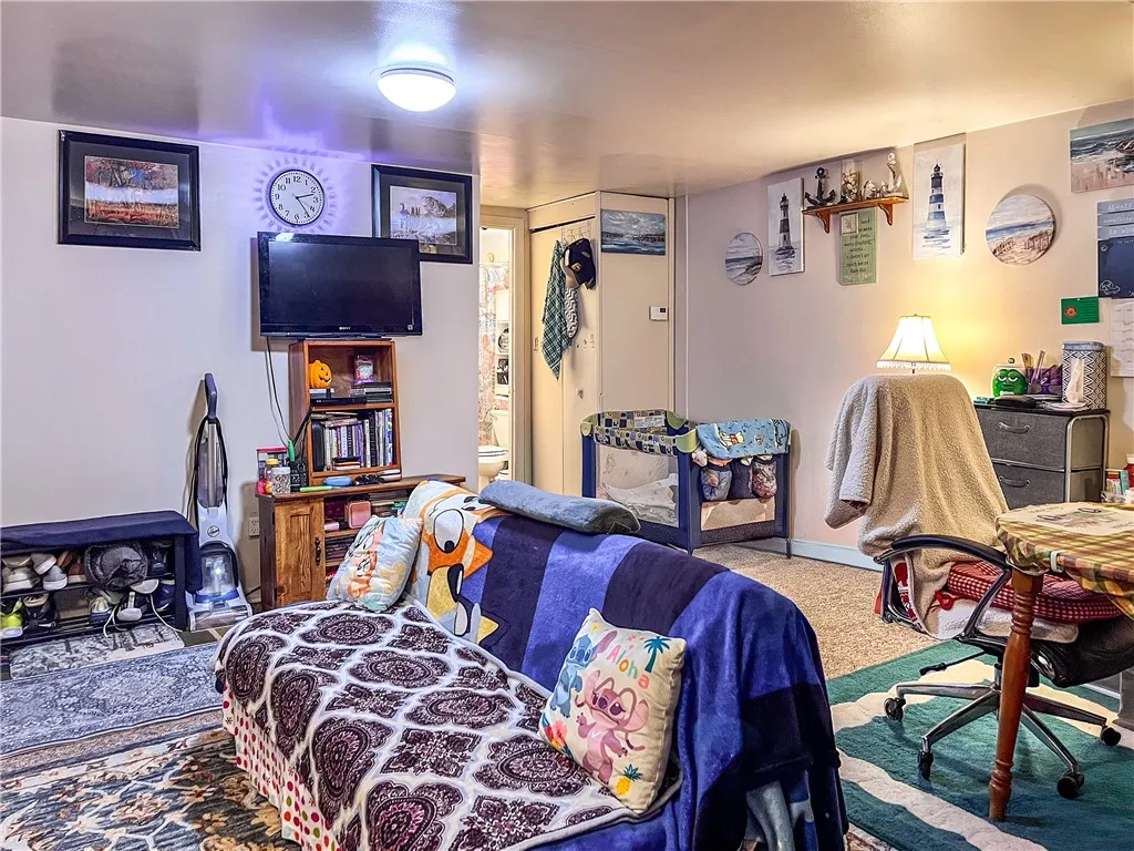 Rear apartment - 1 Bedroom