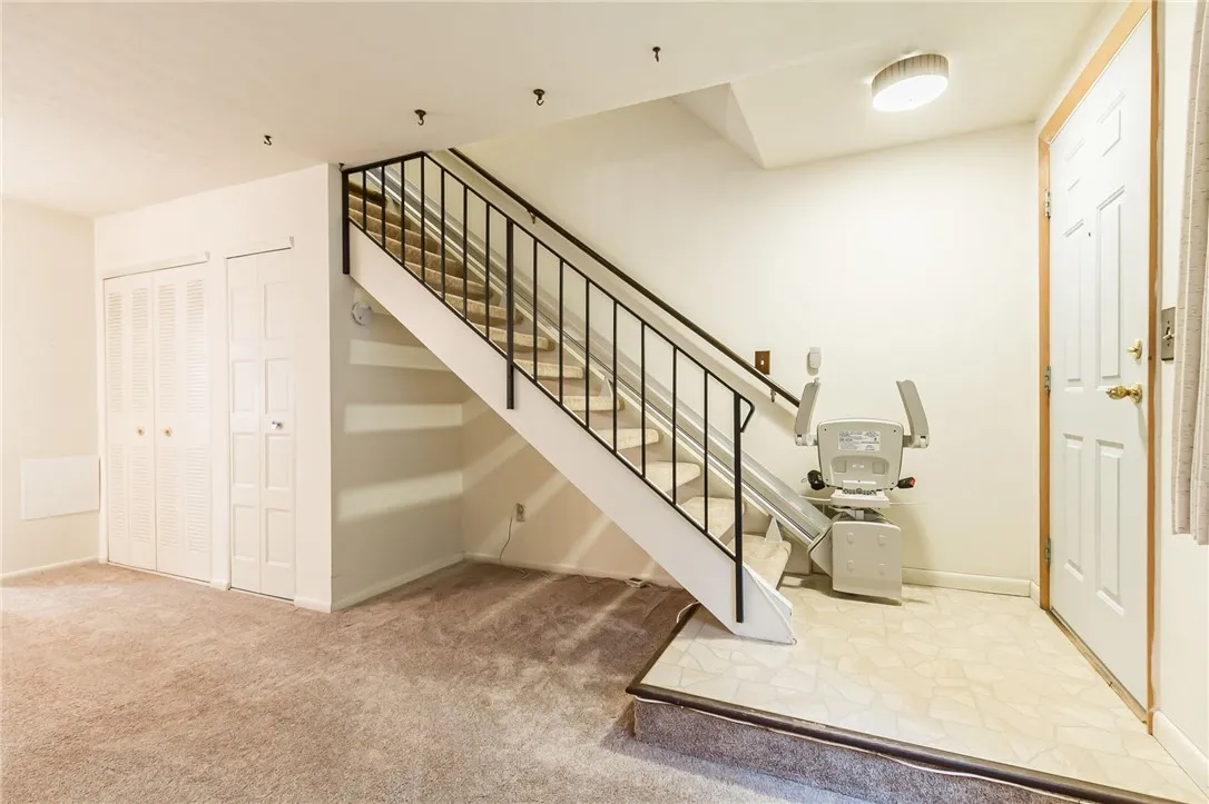 906 Eastbrooke Lane, Brighton, New York 14618, Brighton, New York 14618, 2 Bedrooms Bedrooms, 3 Rooms Rooms,1 BathroomBathrooms,Residential,For Sale,906 Eastbrooke Lane, Brighton, New York 14618,0,R1649027