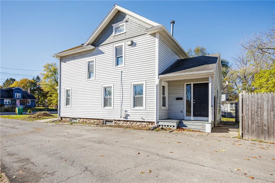 5692 Pittsford Palmyra Road, Pittsford, New York 1, Pittsford, New York 14534, 6 Bedrooms Bedrooms, ,3 BathroomsBathrooms,Residential,For Sale,5692 Pittsford Palmyra Road, Pittsford, New York 1,0,R1649063