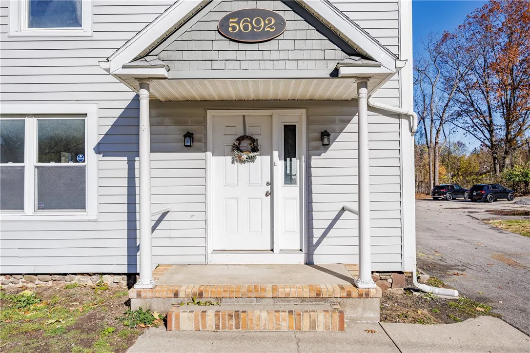 5692 Pittsford Palmyra Road, Pittsford, New York 1, Pittsford, New York 14534, 3 Bedrooms Bedrooms, 6 Rooms Rooms,1 BathroomBathrooms,Residential,For Sale,5692 Pittsford Palmyra Road, Pittsford, New York 1,0,R1649049