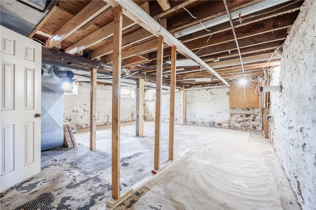 5692 Pittsford Palmyra Road, Pittsford, New York 1, Pittsford, New York 14534, 3 Bedrooms Bedrooms, 6 Rooms Rooms,1 BathroomBathrooms,Residential,For Sale,5692 Pittsford Palmyra Road, Pittsford, New York 1,0,R1649049