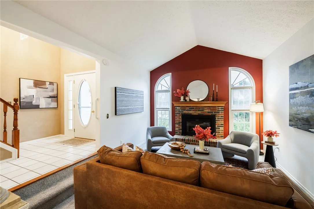 35 Cassandra Circle, Chili, New York 14428, Chili, New York 14428, 4 Bedrooms Bedrooms, 7 Rooms Rooms,3 BathroomsBathrooms,Residential,Closed,35 Cassandra Circle, Chili, New York 14428,0,R1649438