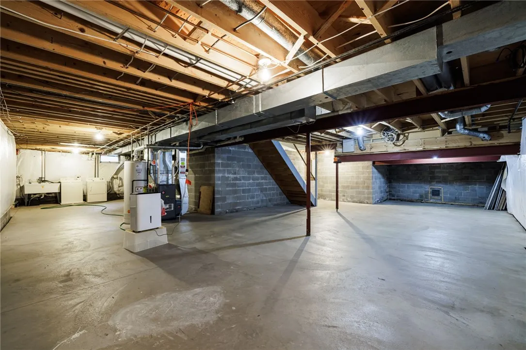 35 Cassandra Circle, Chili, New York 14428, Chili, New York 14428, 4 Bedrooms Bedrooms, 7 Rooms Rooms,3 BathroomsBathrooms,Residential,Closed,35 Cassandra Circle, Chili, New York 14428,0,R1649438