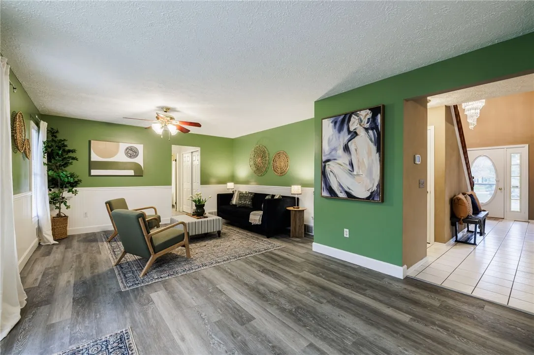 35 Cassandra Circle, Chili, New York 14428, Chili, New York 14428, 4 Bedrooms Bedrooms, 7 Rooms Rooms,3 BathroomsBathrooms,Residential,Closed,35 Cassandra Circle, Chili, New York 14428,0,R1649438