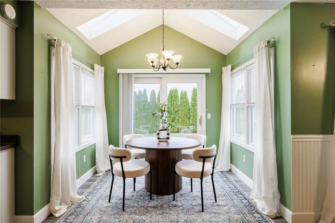 35 Cassandra Circle, Chili, New York 14428, Chili, New York 14428, 4 Bedrooms Bedrooms, 7 Rooms Rooms,3 BathroomsBathrooms,Residential,Closed,35 Cassandra Circle, Chili, New York 14428,0,R1649438