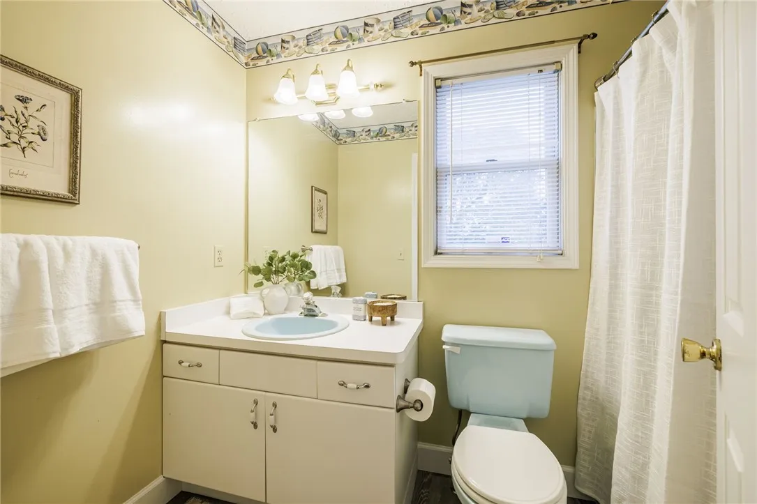 35 Cassandra Circle, Chili, New York 14428, Chili, New York 14428, 4 Bedrooms Bedrooms, 7 Rooms Rooms,3 BathroomsBathrooms,Residential,Closed,35 Cassandra Circle, Chili, New York 14428,0,R1649438