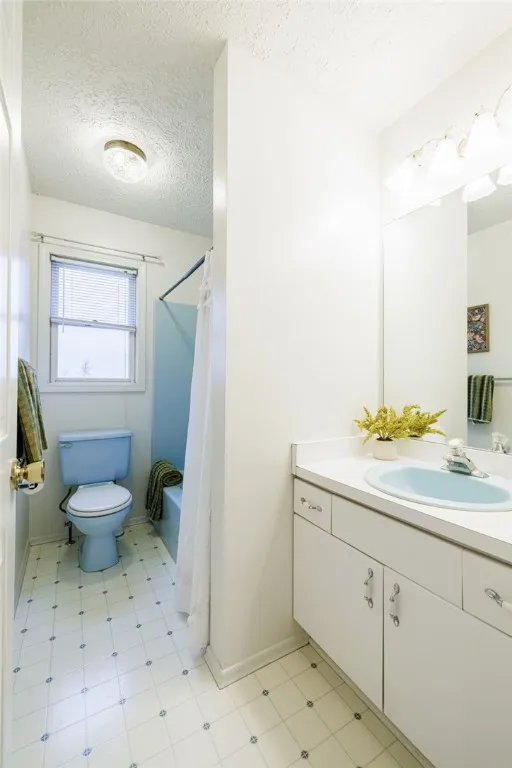 35 Cassandra Circle, Chili, New York 14428, Chili, New York 14428, 4 Bedrooms Bedrooms, 7 Rooms Rooms,3 BathroomsBathrooms,Residential,Closed,35 Cassandra Circle, Chili, New York 14428,0,R1649438