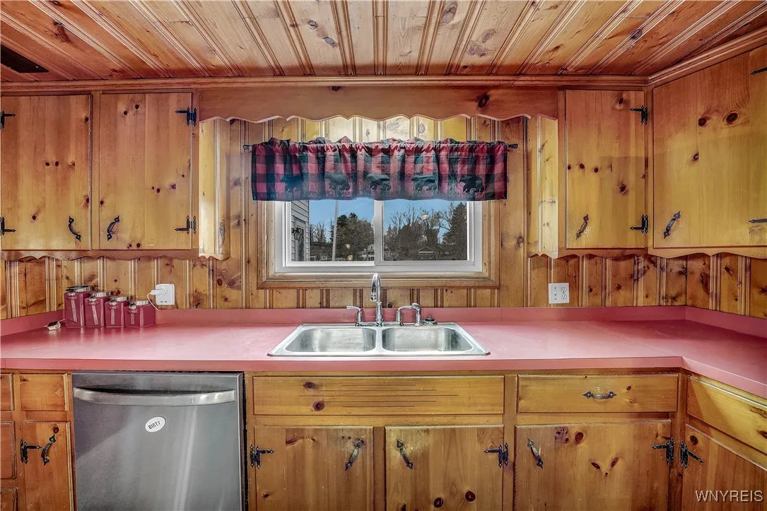 273 Broad Bay Circle, Machias, New York 14101, Machias, New York 14101, 4 Bedrooms Bedrooms, 9 Rooms Rooms,1 BathroomBathrooms,Residential,For Sale,273 Broad Bay Circle, Machias, New York 14101,0,B1647833