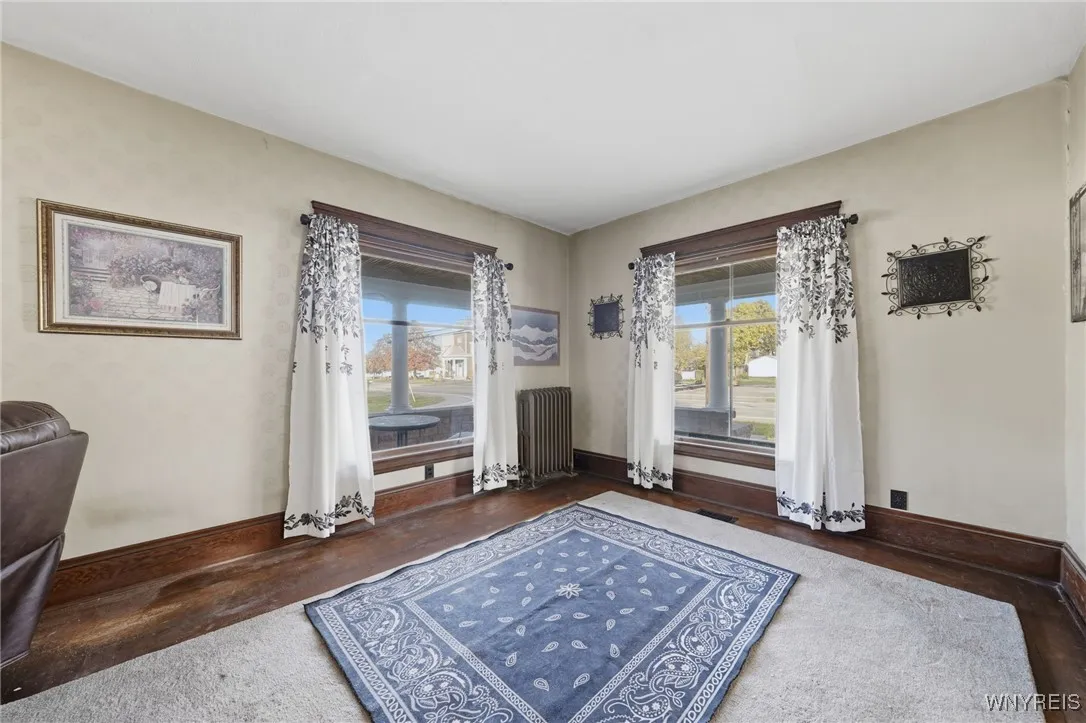 4466 Main Street, Royalton, New York 14067, Royalton, New York 14067, 4 Bedrooms Bedrooms, 10 Rooms Rooms,2 BathroomsBathrooms,Residential,For Sale,4466 Main Street, Royalton, New York 14067,0,B1649501