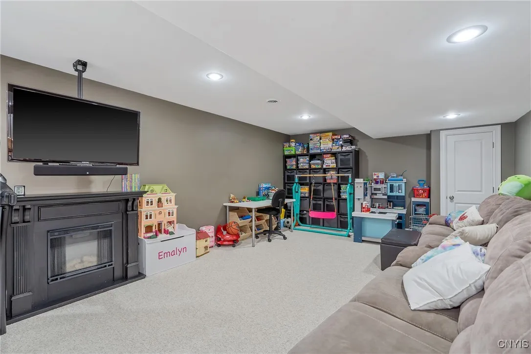 196 Creamery Road, Scriba, New York 13126, Scriba, New York 13126, 4 Bedrooms Bedrooms, 14 Rooms Rooms,2 BathroomsBathrooms,Residential,For Sale,196 Creamery Road, Scriba, New York 13126,0,S1649426