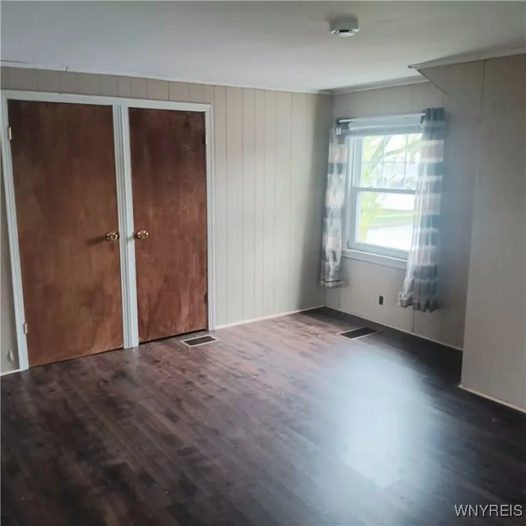 64 Fries Road, Tonawanda, New York 14150, Tonawanda, New York 14150, 4 Bedrooms Bedrooms, 6 Rooms Rooms,1 BathroomBathrooms,Residential,For Sale,64 Fries Road, Tonawanda, New York 14150,0,B1648934