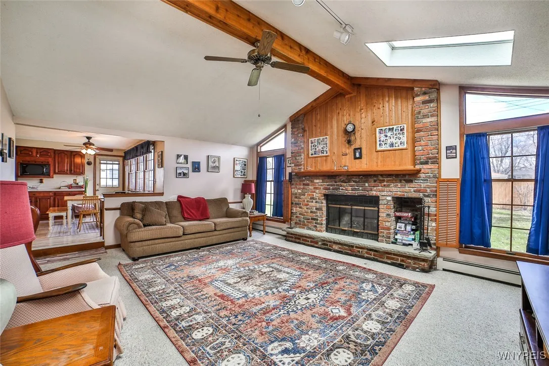 53 Wickham Drive, Amherst, New York 14221, Amherst, New York 14221, 4 Bedrooms Bedrooms, 8 Rooms Rooms,2 BathroomsBathrooms,Residential,For Sale,53 Wickham Drive, Amherst, New York 14221,0,B1649389