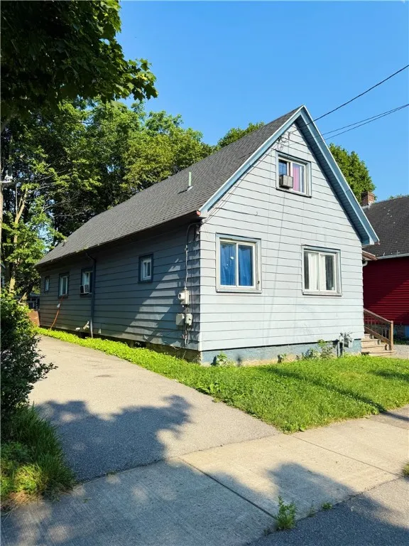 188 5th Street, Rochester, New York 14605, Rochester, New York 14605, 4 Bedrooms Bedrooms, 8 Rooms Rooms,2 BathroomsBathrooms,Residential,For Sale,188 5th Street, Rochester, New York 14605,0,R1648792