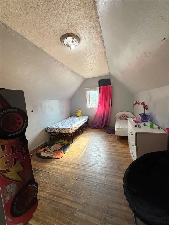 188 5th Street, Rochester, New York 14605, Rochester, New York 14605, 4 Bedrooms Bedrooms, 8 Rooms Rooms,2 BathroomsBathrooms,Residential,For Sale,188 5th Street, Rochester, New York 14605,0,R1648792