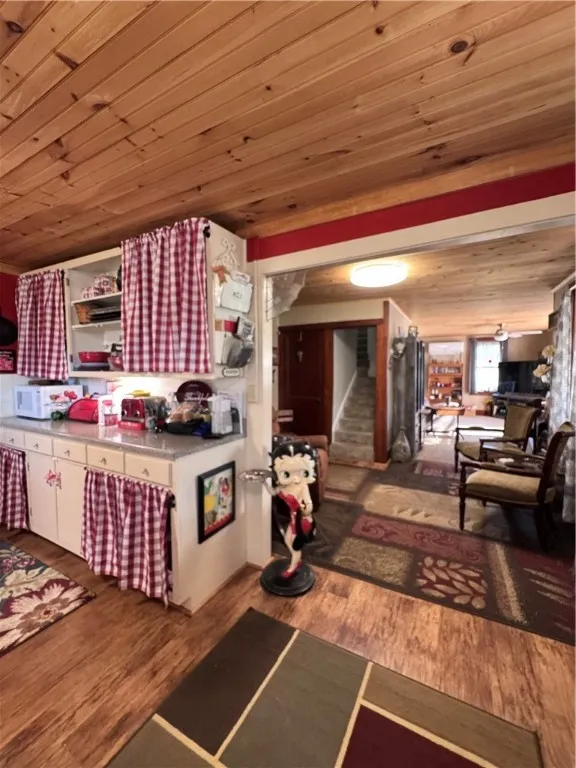 82 Main Street, Eldred, Pennsylvania 16731, Eldred, Pennsylvania 16731, 3 Bedrooms Bedrooms, 8 Rooms Rooms,1 BathroomBathrooms,Residential,For Sale,82 Main Street, Eldred, Pennsylvania 16731,0,R1648915