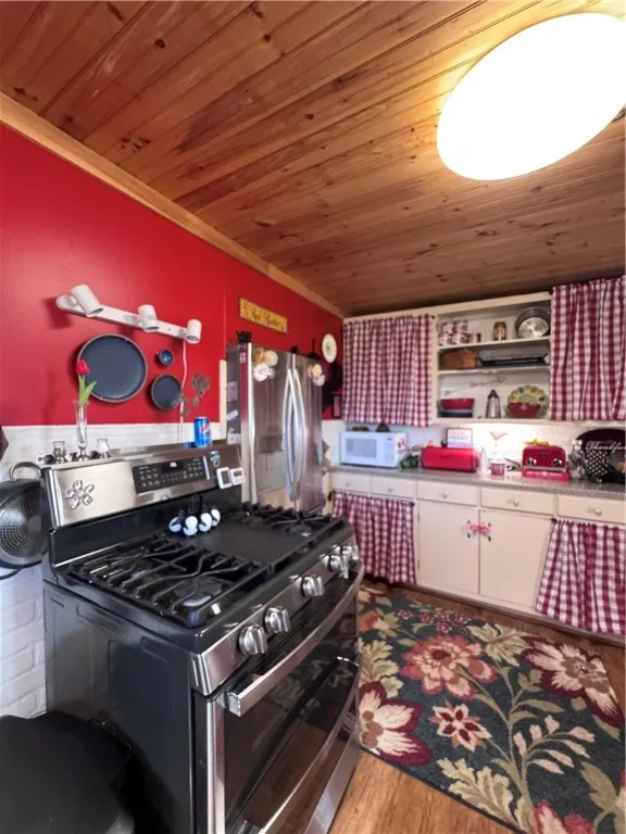 82 Main Street, Eldred, Pennsylvania 16731, Eldred, Pennsylvania 16731, 3 Bedrooms Bedrooms, 8 Rooms Rooms,1 BathroomBathrooms,Residential,For Sale,82 Main Street, Eldred, Pennsylvania 16731,0,R1648915