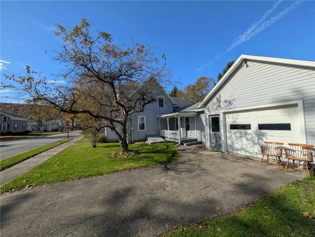 48 Central St., Moravia, New York 13118, Moravia, New York 13118, 2 Bedrooms Bedrooms, 7 Rooms Rooms,1 BathroomBathrooms,Residential,For Sale,48 Central St., Moravia, New York 13118,0,R1649340