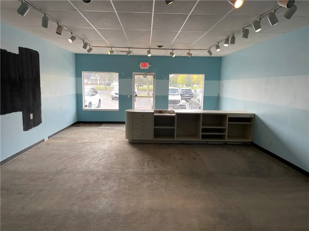 502 Long Pond Rd, Greece, New York 14612, Greece, New York 14612, ,Commercial Lease,For Rent,502 Long Pond Rd, Greece, New York 14612,0,R1649537