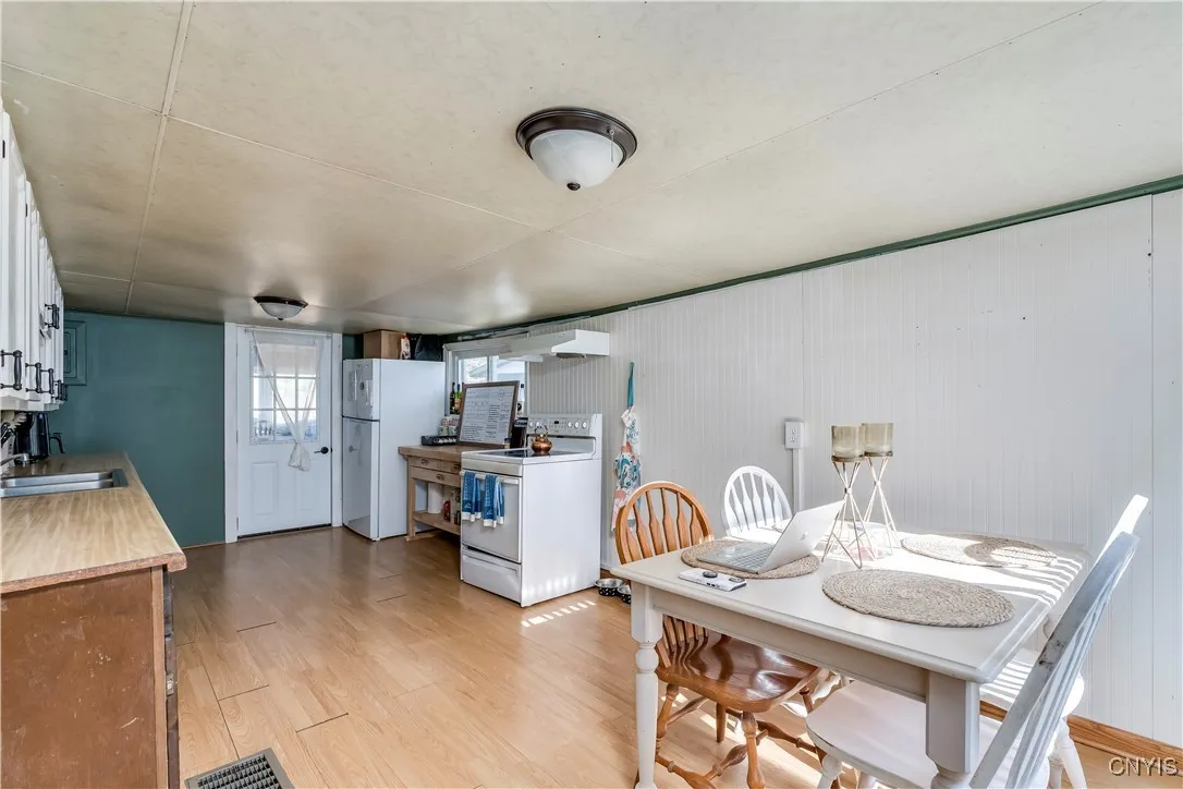 8133 Wood Road, Diana, New York 13648, Diana, New York 13648, 2 Bedrooms Bedrooms, 7 Rooms Rooms,1 BathroomBathrooms,Residential,For Sale,8133 Wood Road, Diana, New York 13648,0,S1649519