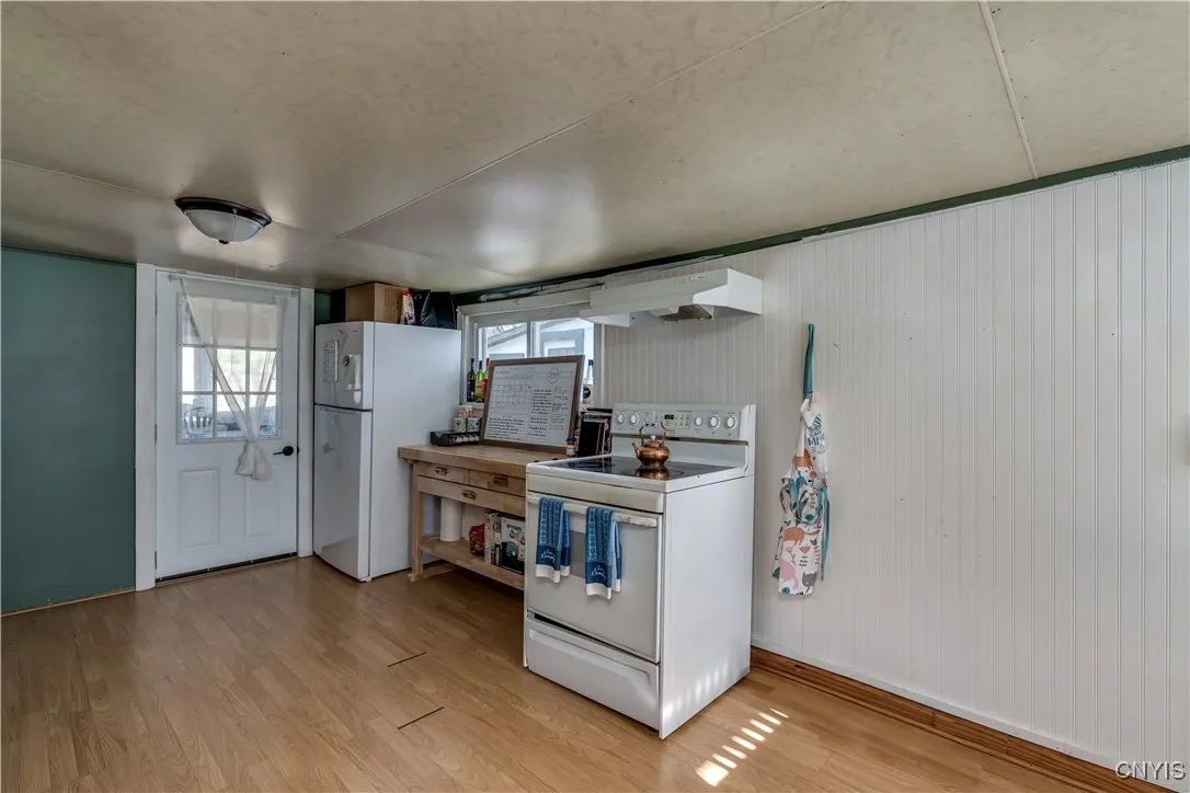 8133 Wood Road, Diana, New York 13648, Diana, New York 13648, 2 Bedrooms Bedrooms, 7 Rooms Rooms,1 BathroomBathrooms,Residential,For Sale,8133 Wood Road, Diana, New York 13648,0,S1649519