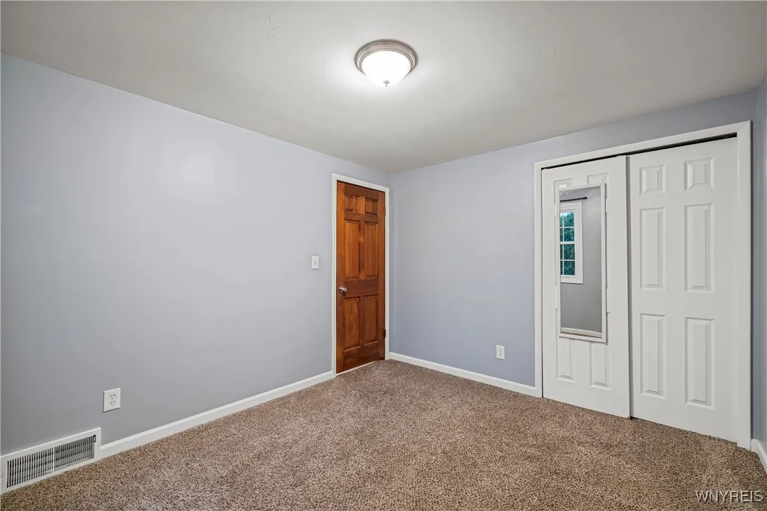 142 Albert Drive, Lancaster, New York 14086, Lancaster, New York 14086, 4 Bedrooms Bedrooms, 9 Rooms Rooms,1 BathroomBathrooms,Residential,For Sale,142 Albert Drive, Lancaster, New York 14086,0,B1649384