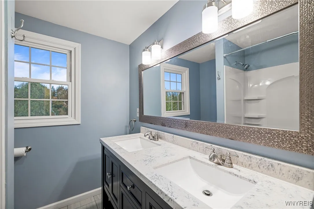 142 Albert Drive, Lancaster, New York 14086, Lancaster, New York 14086, 4 Bedrooms Bedrooms, 9 Rooms Rooms,1 BathroomBathrooms,Residential,For Sale,142 Albert Drive, Lancaster, New York 14086,0,B1649384