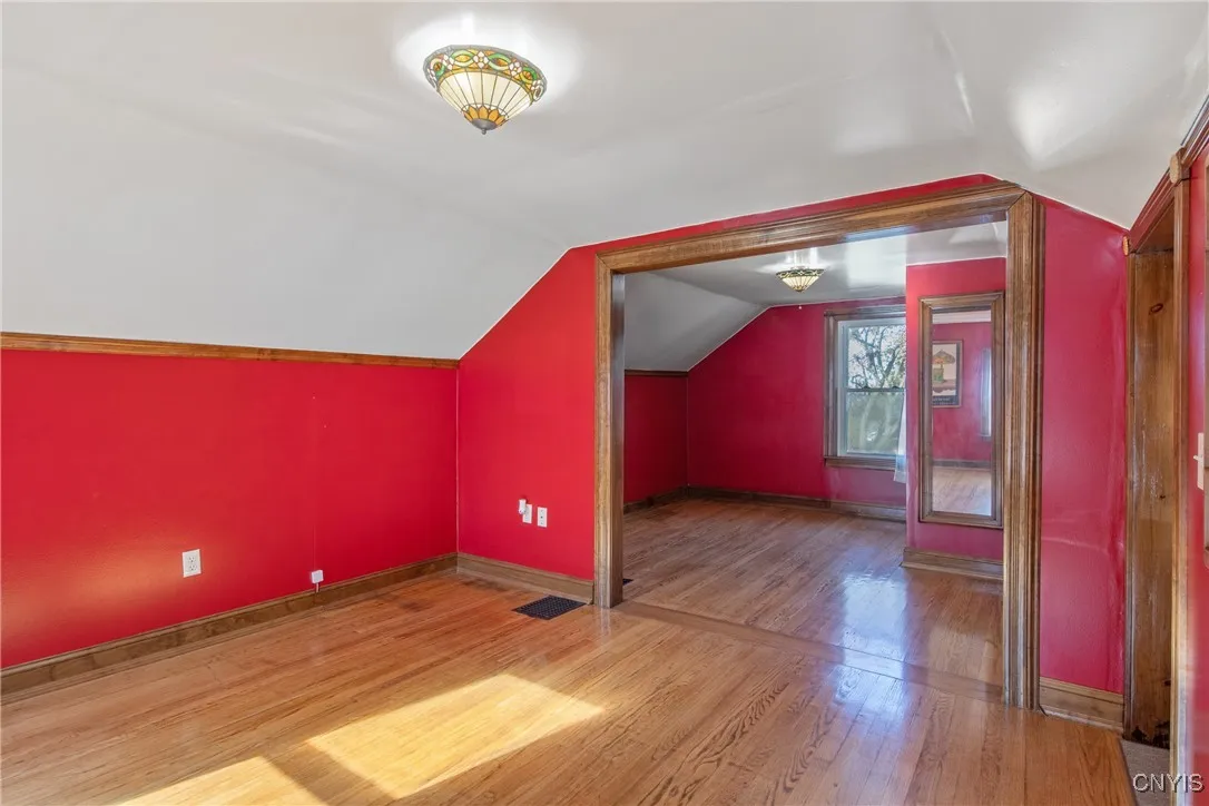 Syracuse, New York 13224, 2 Bedrooms Bedrooms, 9 Rooms Rooms,1 BathroomBathrooms,Residential,For Sale,0,S1649255