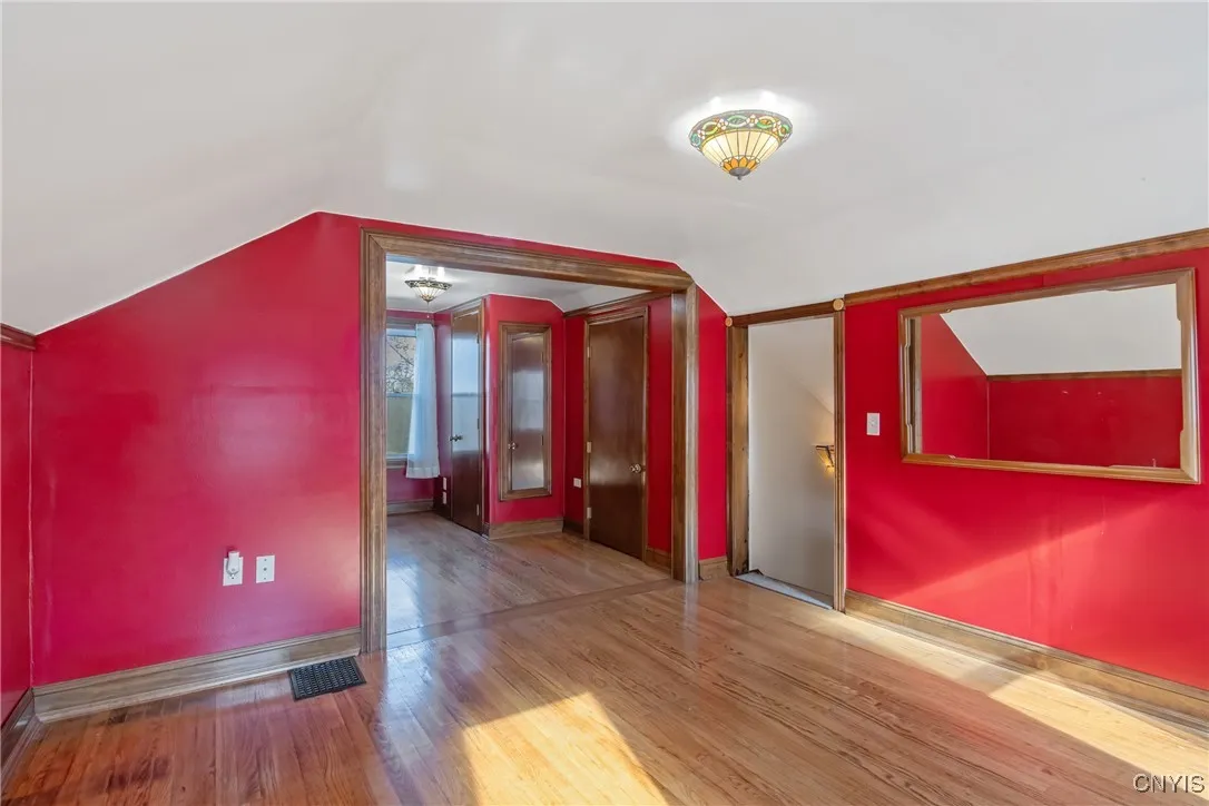 Syracuse, New York 13224, 2 Bedrooms Bedrooms, 9 Rooms Rooms,1 BathroomBathrooms,Residential,For Sale,0,S1649255