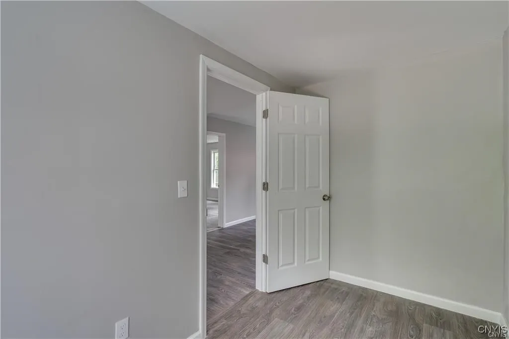 31 Main St, Antwerp, New York 13608, Antwerp, New York 13608, 4 Bedrooms Bedrooms, 14 Rooms Rooms,3 BathroomsBathrooms,Residential,For Sale,31 Main St, Antwerp, New York 13608,0,S1648943