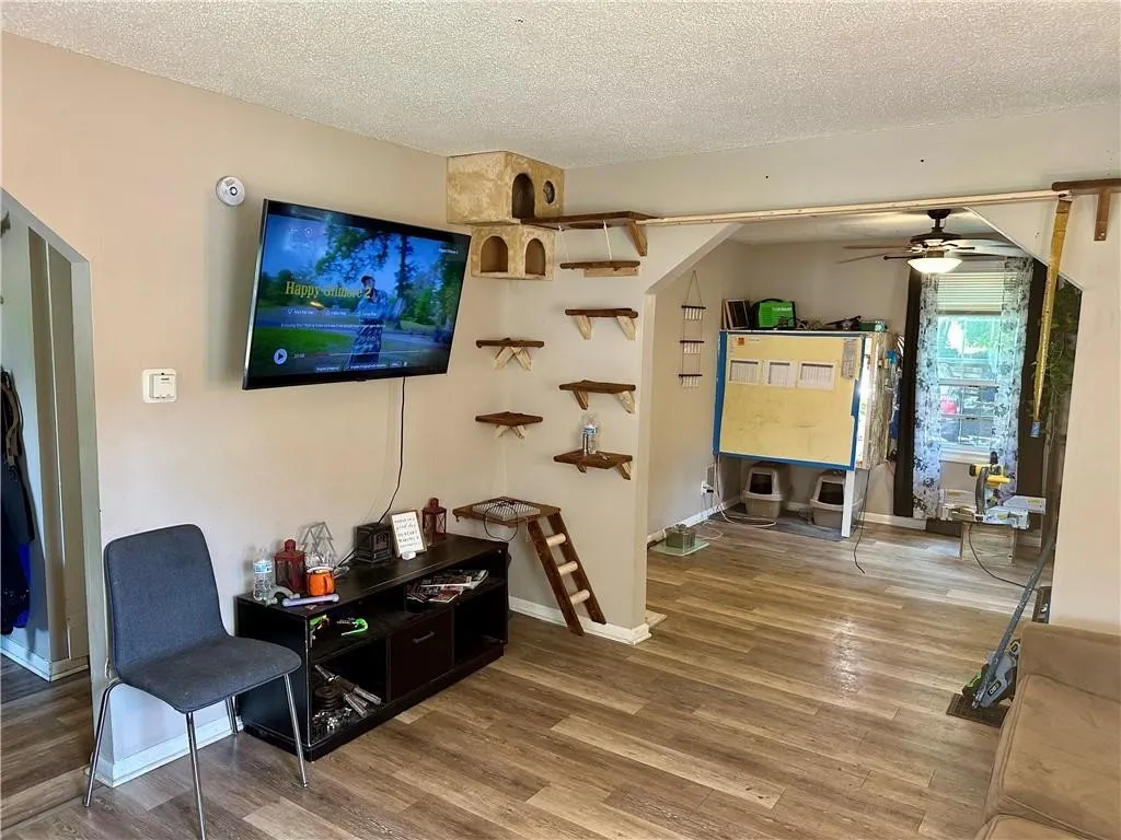 46 Elgin Street, Rochester, New York 14611, Rochester, New York 14611, 3 Bedrooms Bedrooms, 5 Rooms Rooms,1 BathroomBathrooms,Residential,For Sale,46 Elgin Street, Rochester, New York 14611,0,R1649456