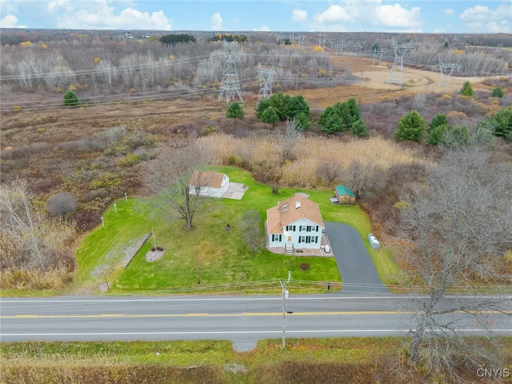 4987 Ver Plank Road, Clay, New York 13041, Clay, New York 13041, 3 Bedrooms Bedrooms, 6 Rooms Rooms,1 BathroomBathrooms,Residential,For Sale,4987 Ver Plank Road, Clay, New York 13041,0,S1649354