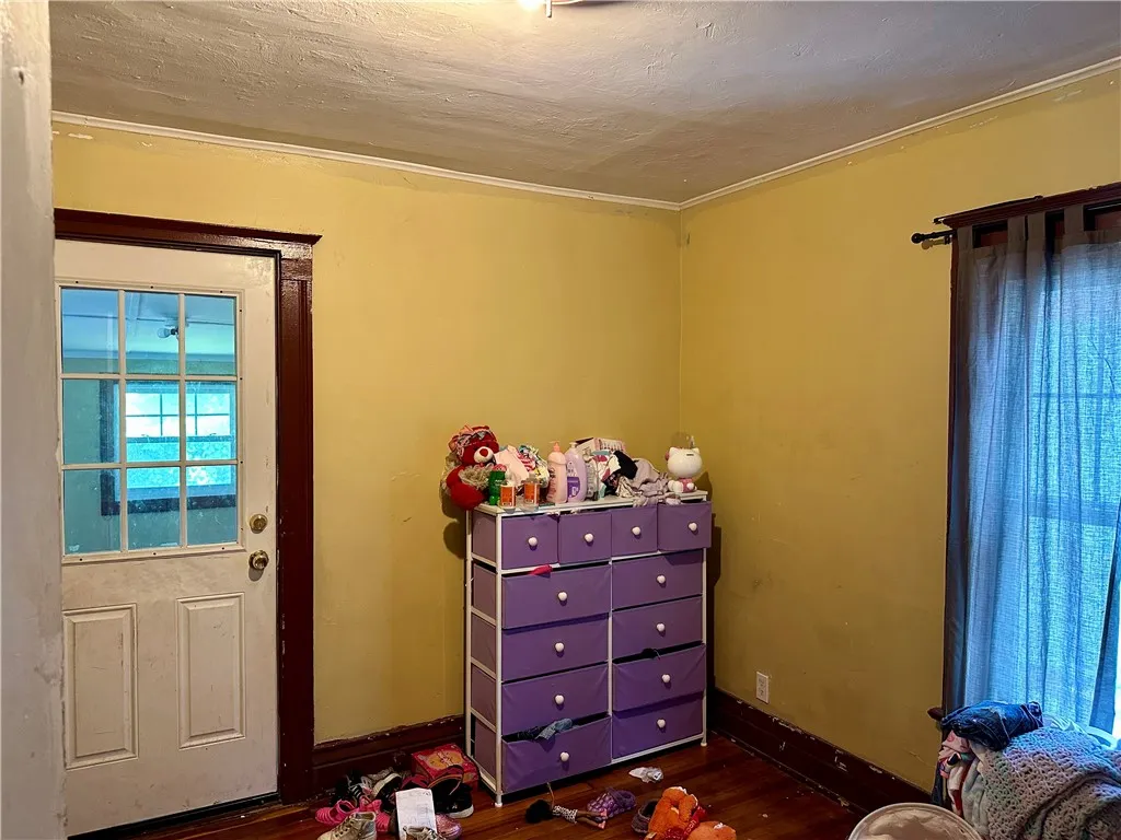 160 Sawyer Street, Rochester, New York 14619, Rochester, New York 14619, 5 Bedrooms Bedrooms, 9 Rooms Rooms,1 BathroomBathrooms,Residential,For Sale,160 Sawyer Street, Rochester, New York 14619,0,R1649458