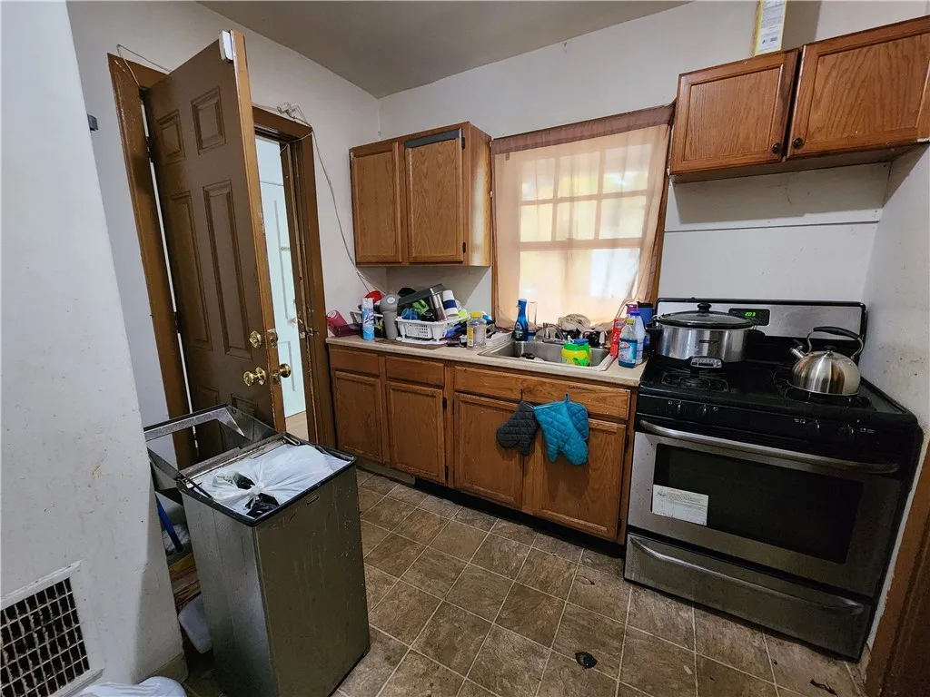 Kitchen unit downstairs unit