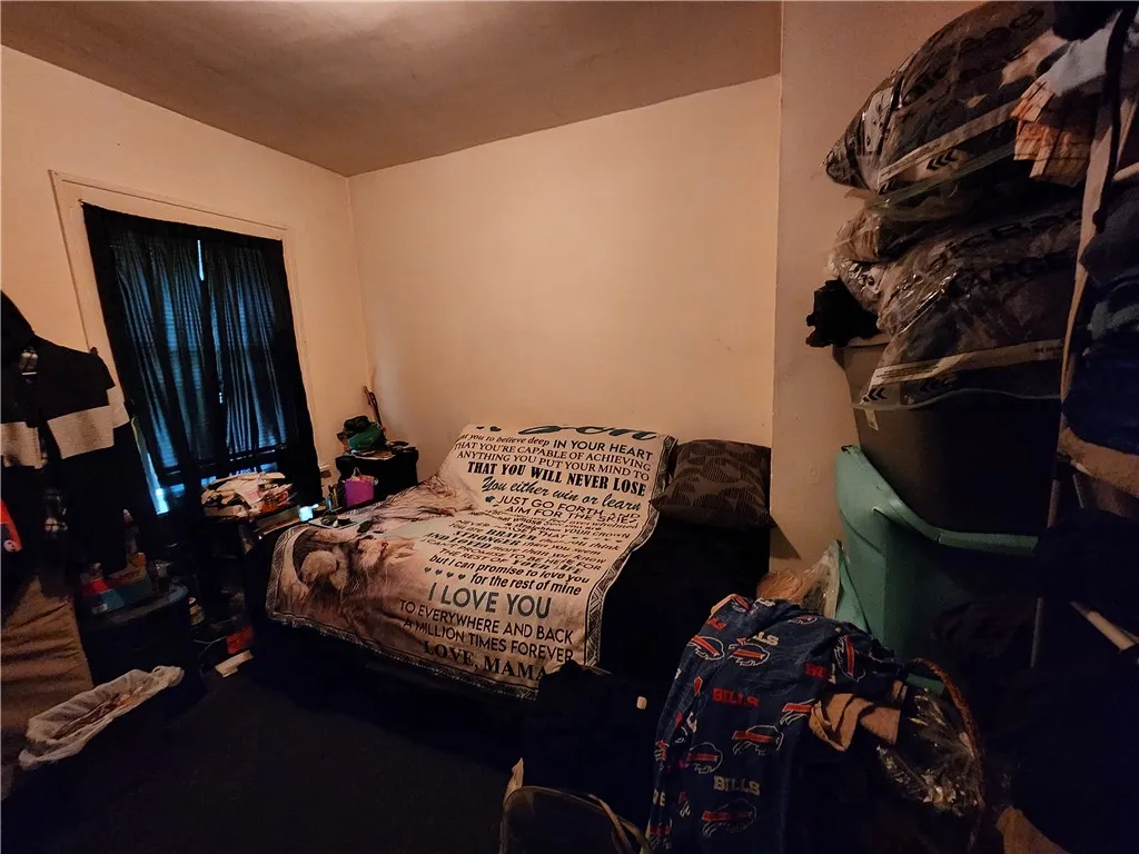 25 Nye Park, Rochester, New York 14621, Rochester, New York 14621, 6 Bedrooms Bedrooms, ,2 BathroomsBathrooms,Residential,For Sale,25 Nye Park, Rochester, New York 14621,0,R1649467