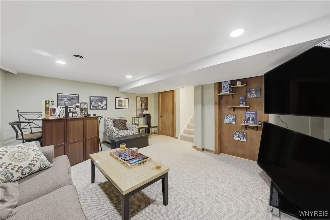 83 Melody Lane, Tonawanda, New York 14150, Tonawanda, New York 14150, 3 Bedrooms Bedrooms, 6 Rooms Rooms,2 BathroomsBathrooms,Residential,For Sale,83 Melody Lane, Tonawanda, New York 14150,0,B1649429