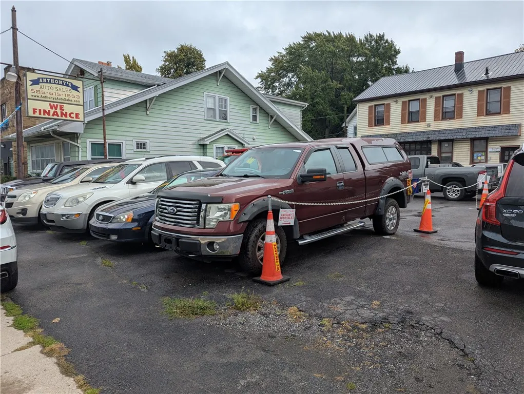 2211 & 2215 Clifford Avenue, Rochester, New Yo, Rochester, New York 14609, ,Commercial Sale,For Sale,2211 & 2215 Clifford Avenue, Rochester, New Yo,0,R1649207