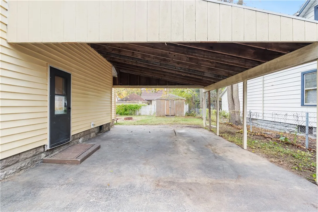98 Bayton Drive, Irondequoit, New York 14622, Irondequoit, New York 14622, 2 Bedrooms Bedrooms, 6 Rooms Rooms,1 BathroomBathrooms,Residential,For Sale,98 Bayton Drive, Irondequoit, New York 14622,0,R1649203