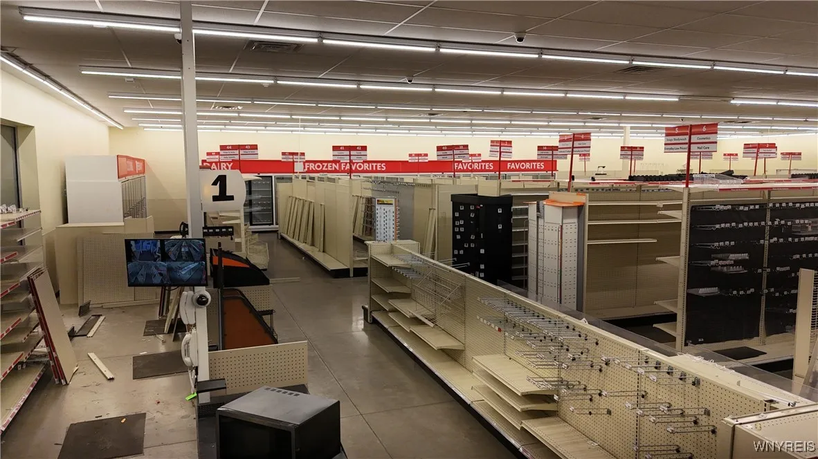 1750 Genesee Street, Buffalo, New York 14211, Buffalo, New York 14211, ,Commercial Sale,For Sale,1750 Genesee Street, Buffalo, New York 14211,0,B1649139