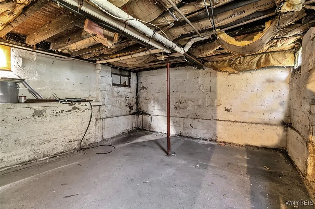 114 Tyler Street, Buffalo, New York 14214, Buffalo, New York 14214, 3 Bedrooms Bedrooms, ,2 BathroomsBathrooms,Residential,For Sale,114 Tyler Street, Buffalo, New York 14214,0,B1649567