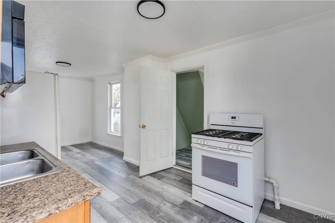 827 Ann Street, Watertown City, New York 13601, Watertown City, New York 13601, 2 Bedrooms Bedrooms, ,2 BathroomsBathrooms,Residential,For Sale,827 Ann Street, Watertown City, New York 13601,0,S1649560